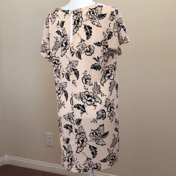 Forever 21 Shirtdress - Picture 3 of 5